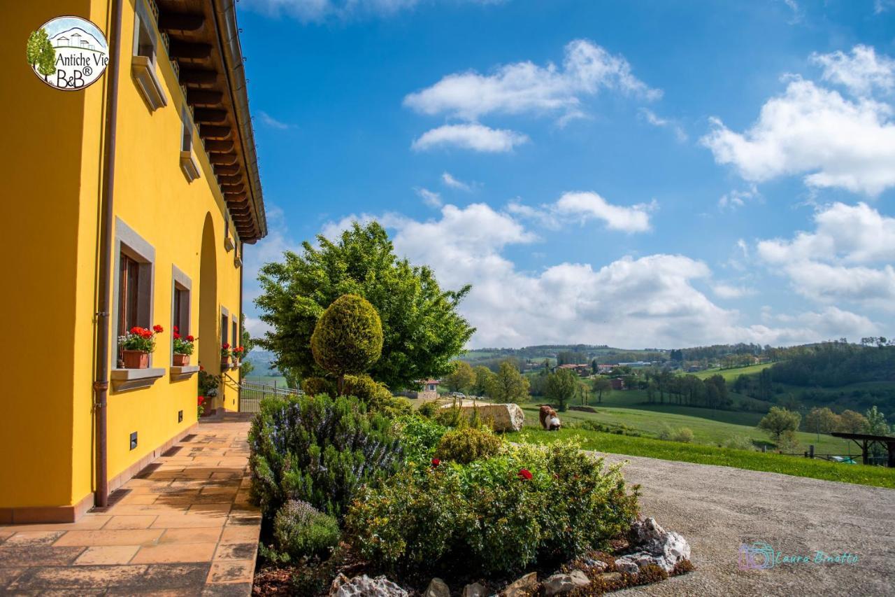 Antiche Vie B&B Serramazzoni ภายนอก รูปภาพ