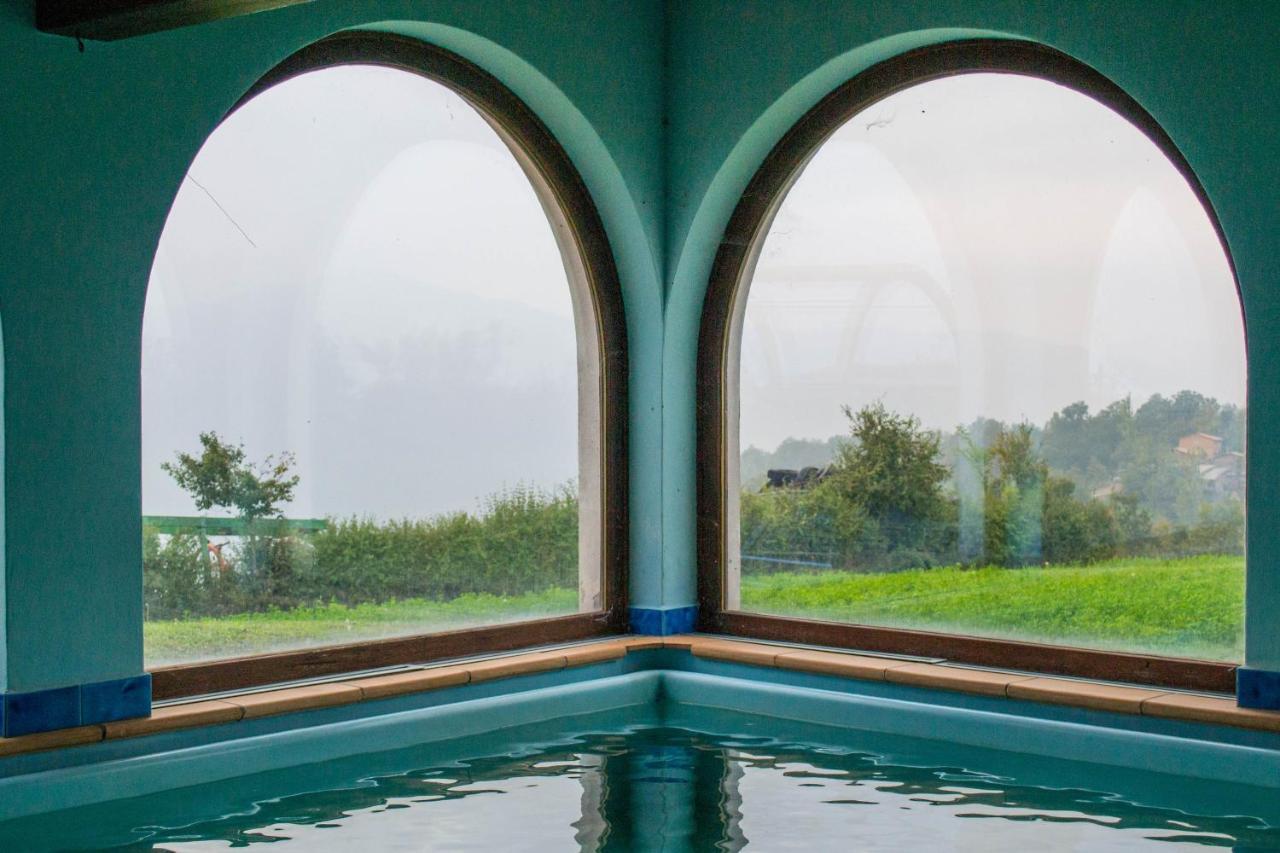 Antiche Vie B&B Serramazzoni ภายนอก รูปภาพ
